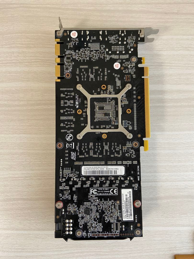 GeForce GTX 1070 グラフィックボード