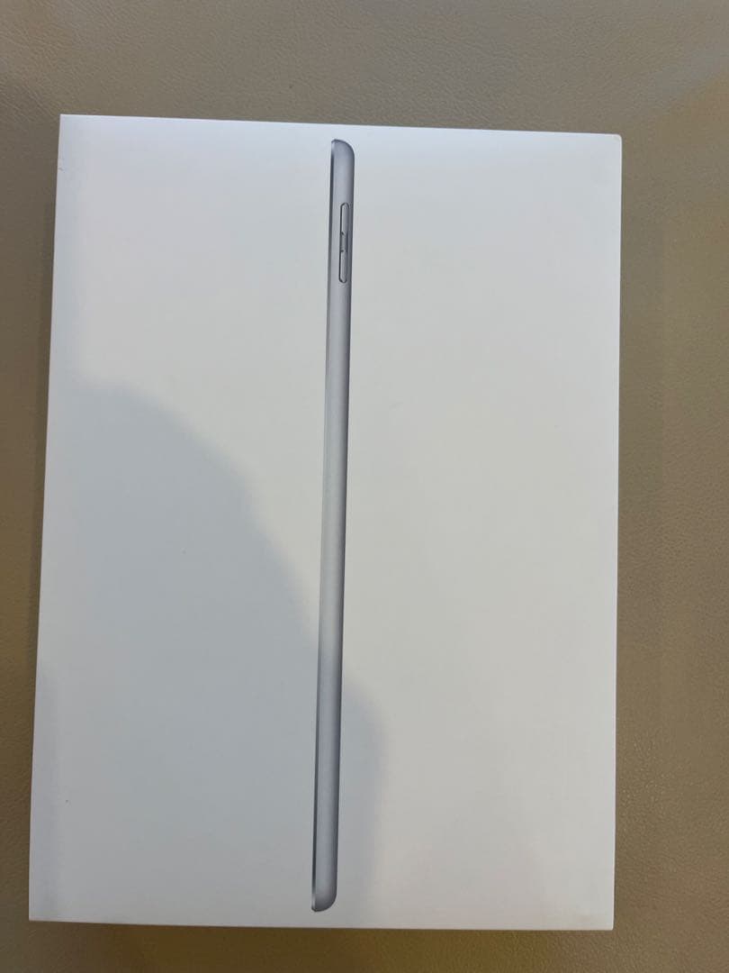 iPad本体　第6世代　32GB Wi-Fiモデル