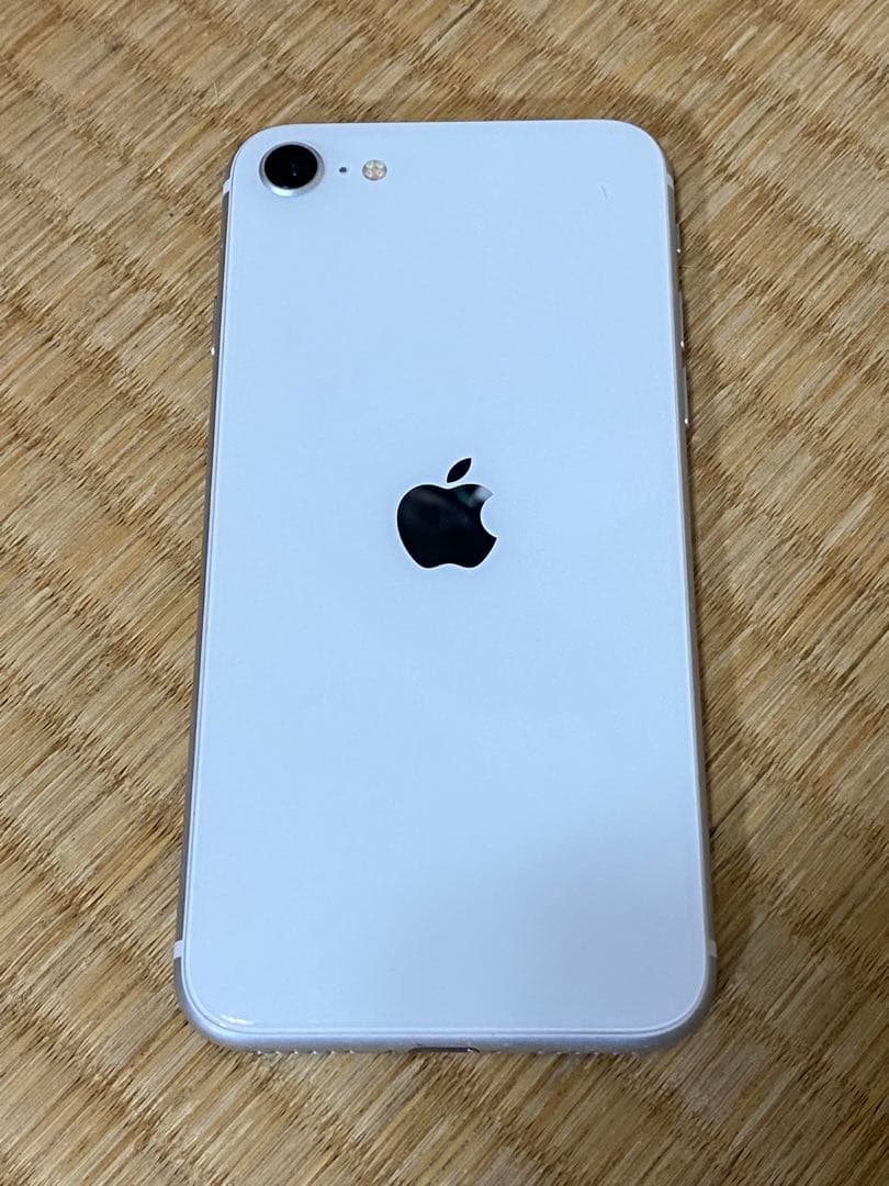 Apple iPhone SE (A2296)第2世代64GB
