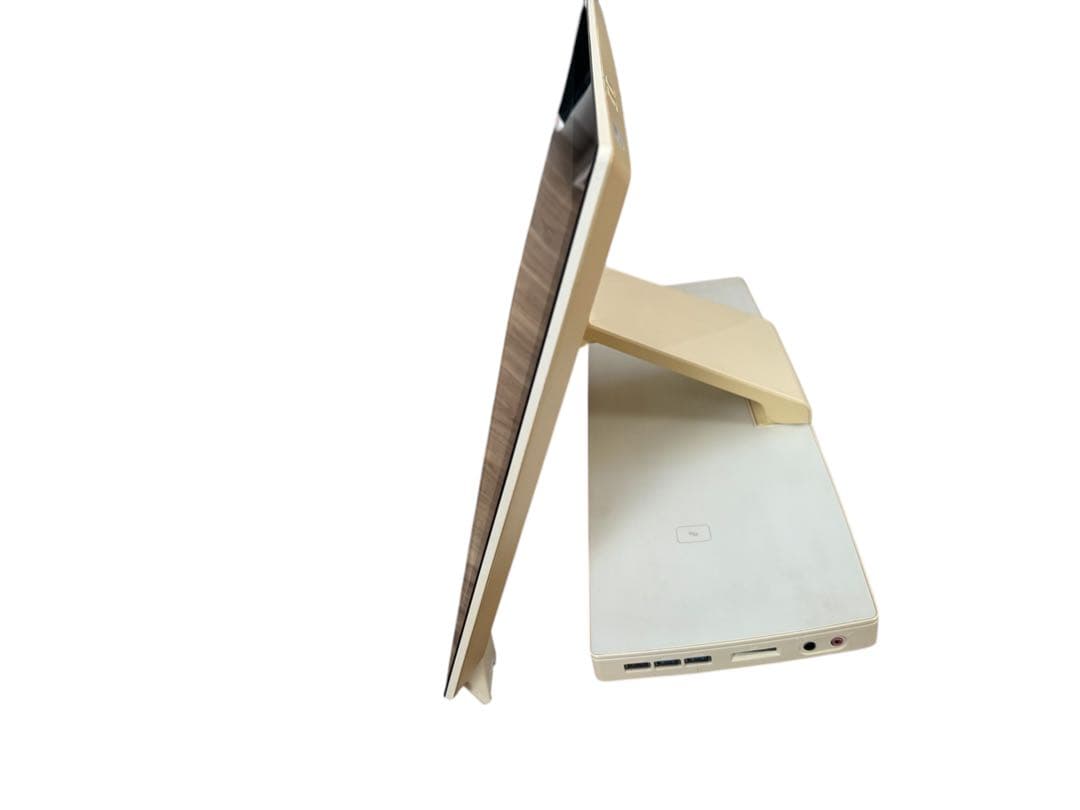 富士通✨タッチパネル可能❗️デスクトップ✨corei7✨第四世代✨FMVW77MW