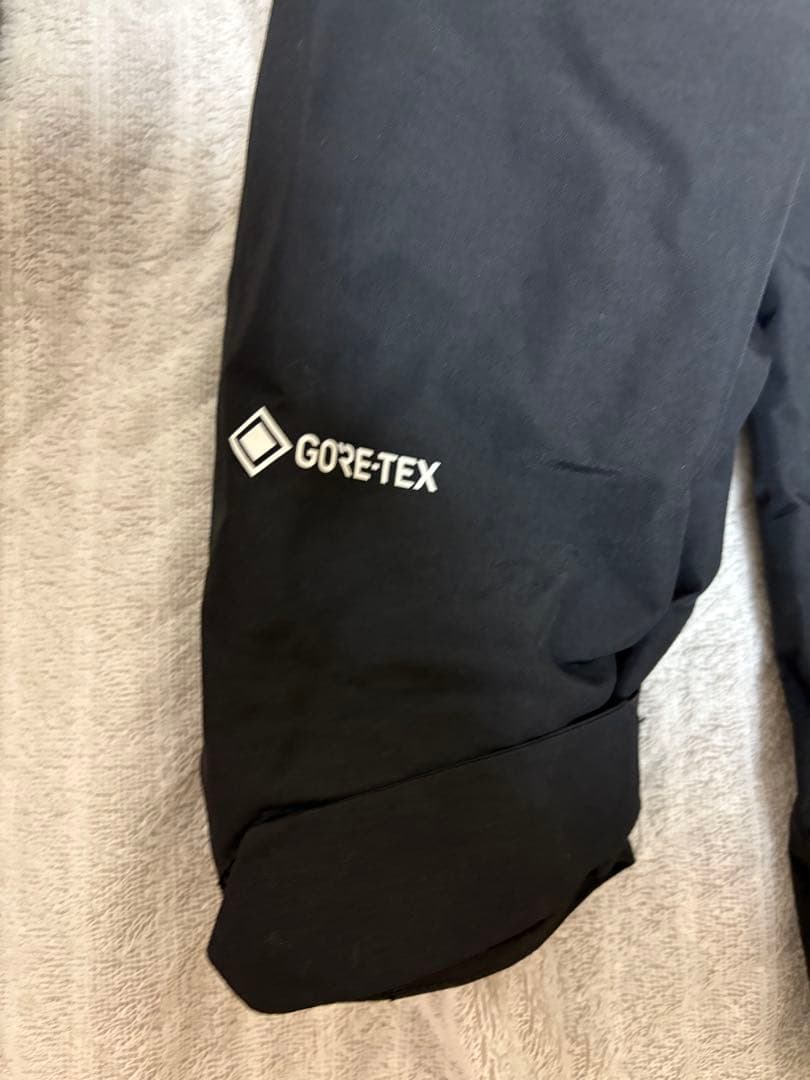 VOLCOM GORE-TEX ブラック スノーボードウェア