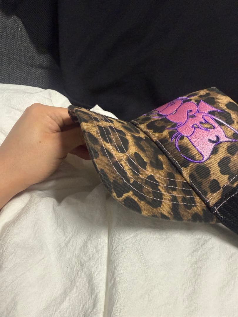 quiet glow WASTE! 2024 トラッカーキャップ