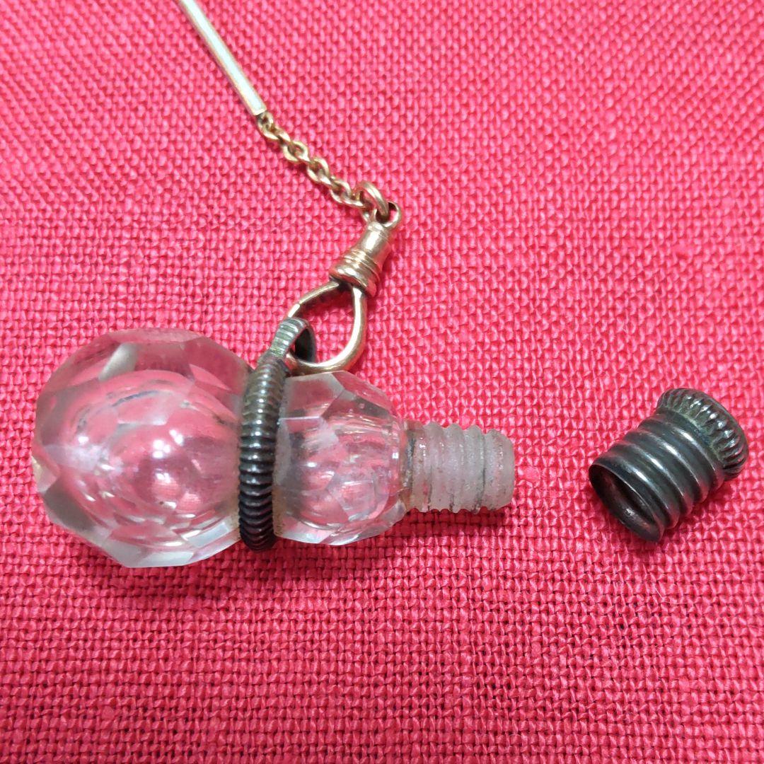 江戸時代ギヤマン切子瓢箪型銀製金具根付け/K18チェーン。