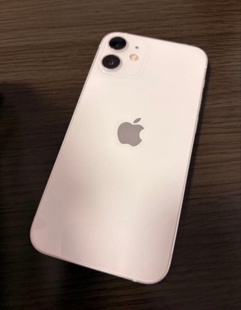 iPhone 12 mini 64GB SIMロック解除済み