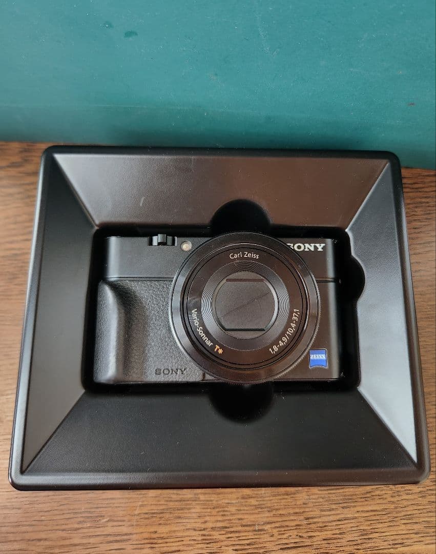 SONY Cyber-shot DSC-RX100（初代）