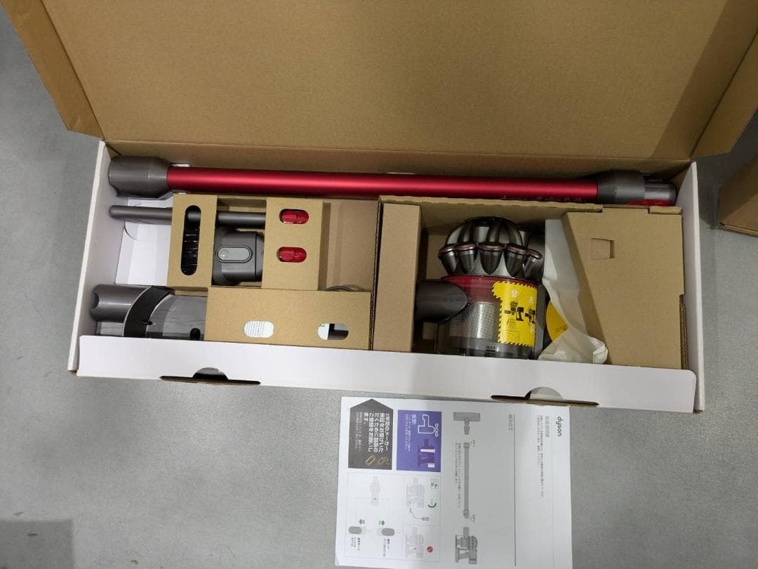 ダイソン Dyson V8 Slim Fluffy SV10K SLM