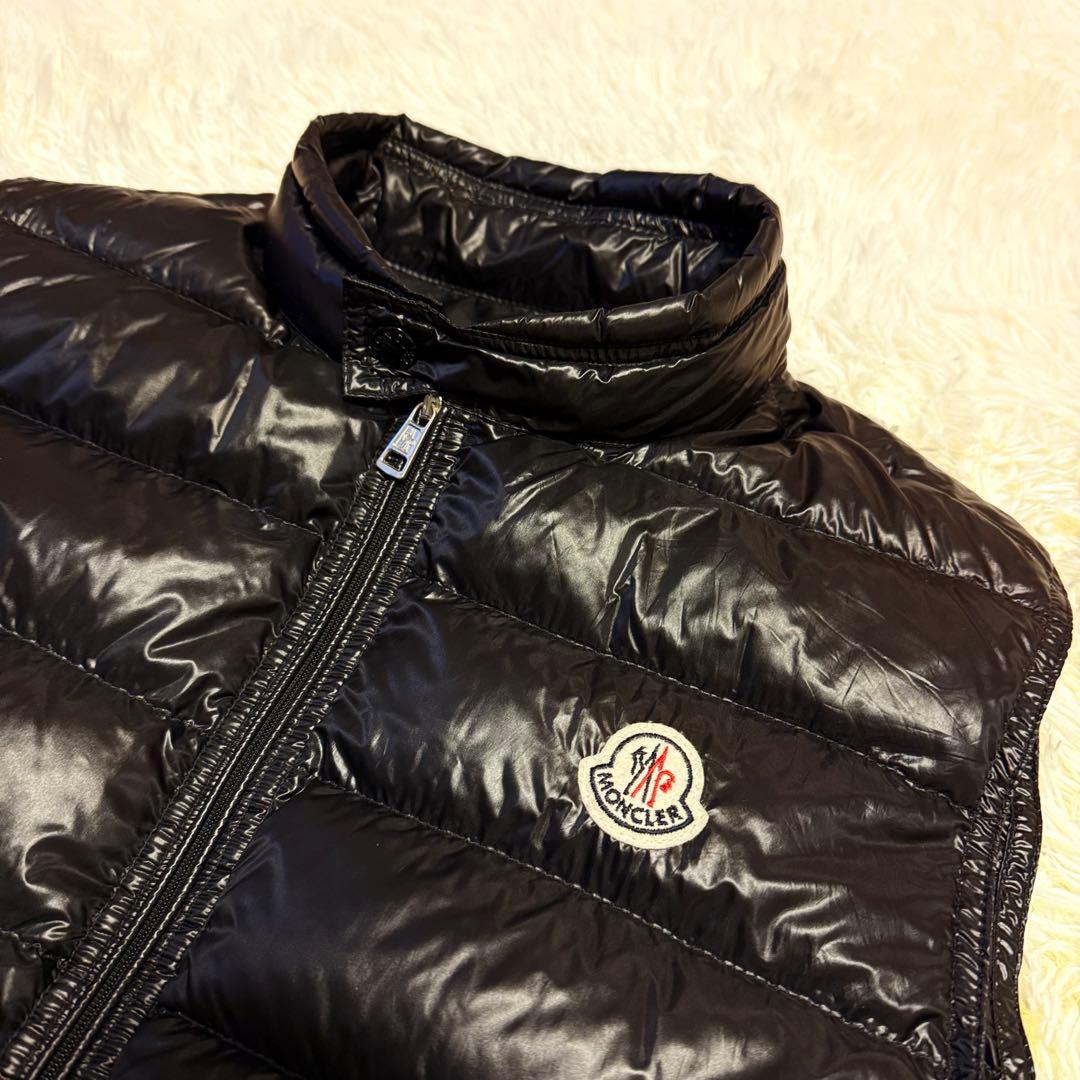 美品 サイズ2 MONCLER モンクレール GUI GILET ライトダウン