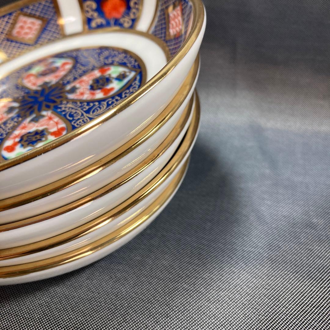 ロイヤル伊万里　小皿　間取　草花　ゴールド　伊万里焼