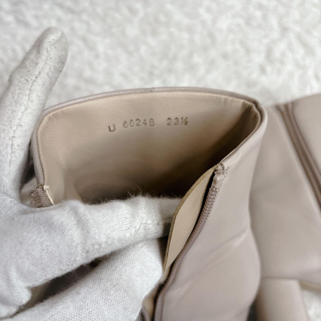 極美品 ダイアナ べージュ ショートブーツ サイドジップ スクエアトゥ 23.5