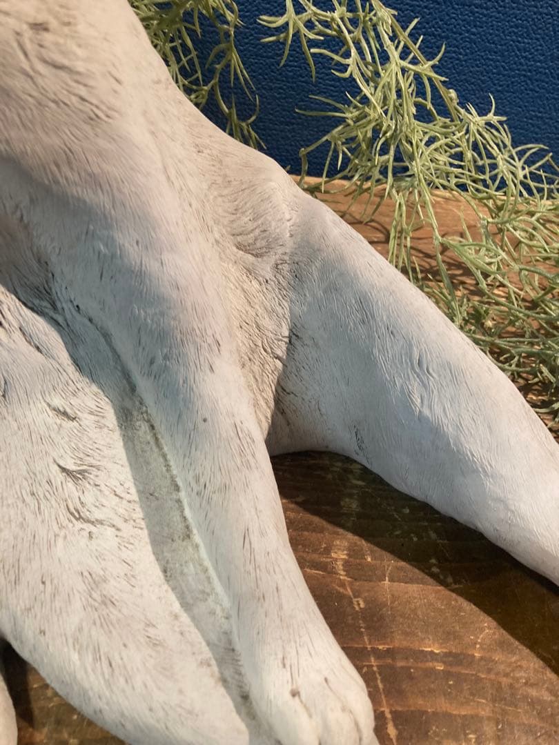 猫　白猫　アンティーク調　ガーデン雑貨　ガーデニング雑貨アンティーク　オブジェ