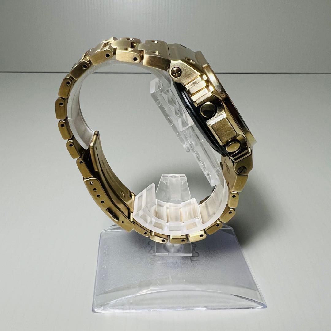 CASIO G-SHOCK GMW-B5000GD-9JF フルメタルゴールド