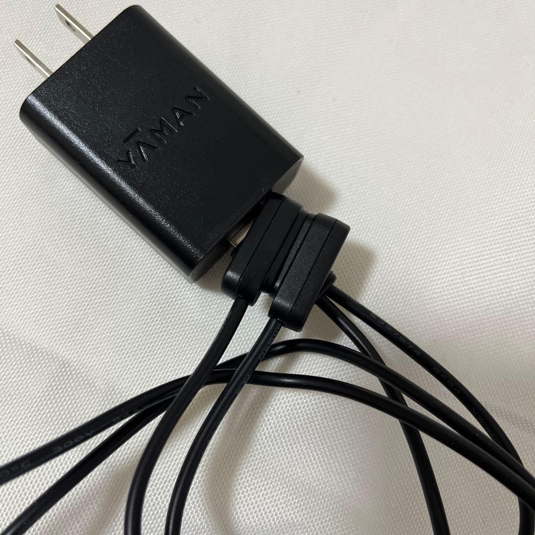 ヤーマン メディリフトプラス 美顔器 EMS機能付き