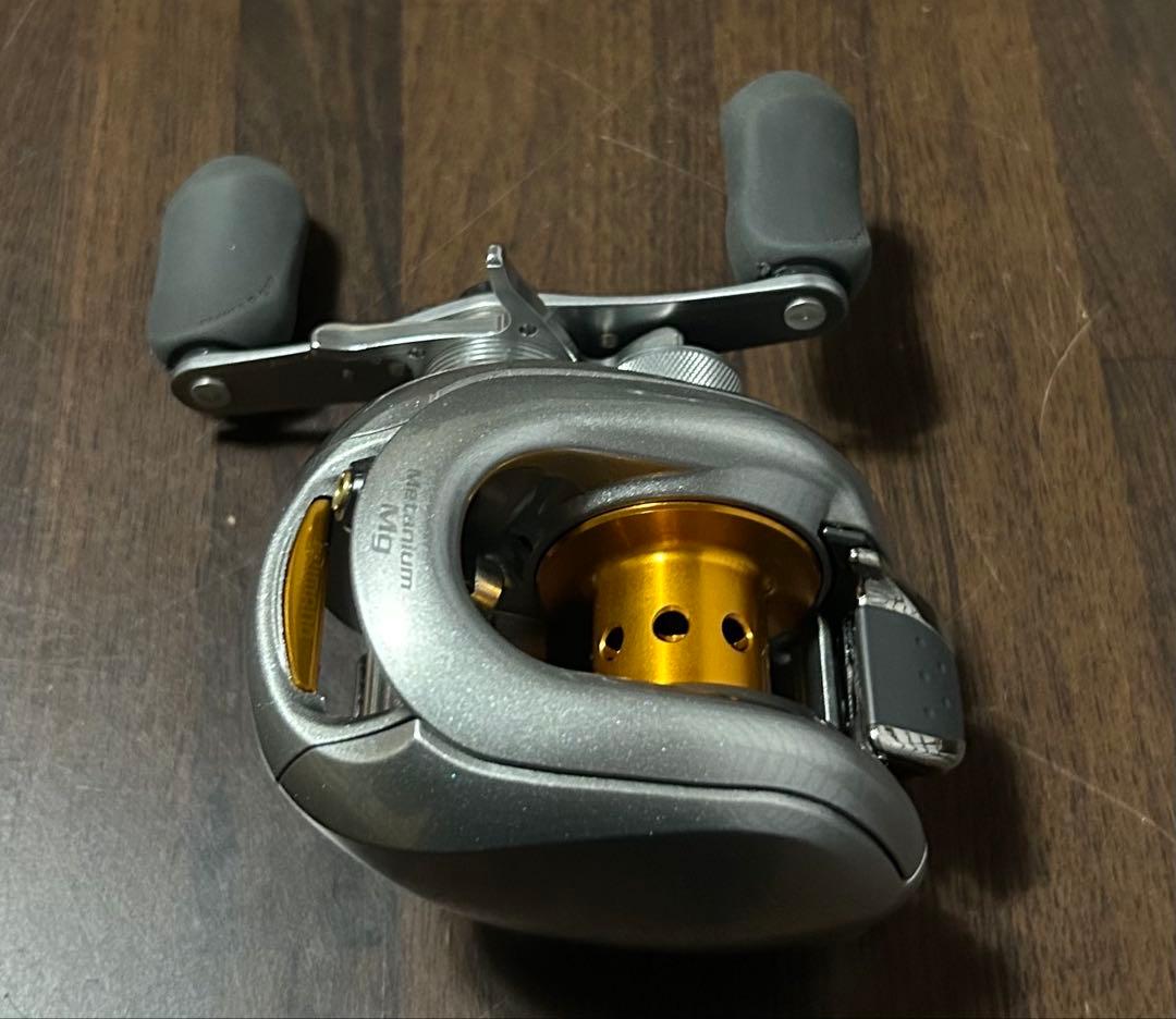 SHIMANO シマノ 07メタニウム MG（右）スペアスプール付き