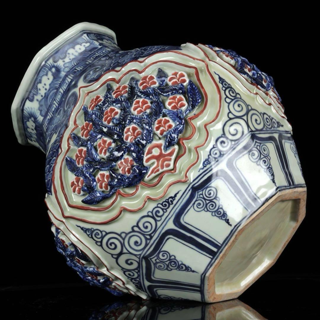 壺 中国古玩 青花釉裏紅透彫花弁麒麟紋壺 唐物 飾壺 花瓶 時代物 古美術 骨董