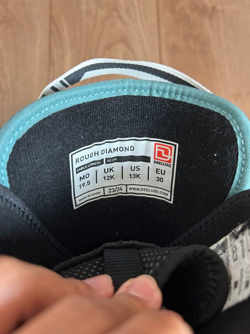 スノーボード DEELUXE ROUGH Diamond 19.5cm