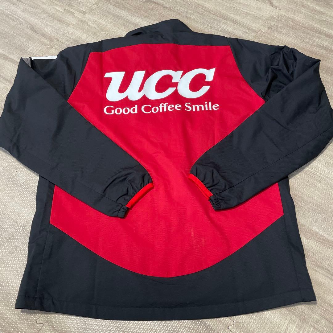 名古屋グランパス ウィンドブレーカー