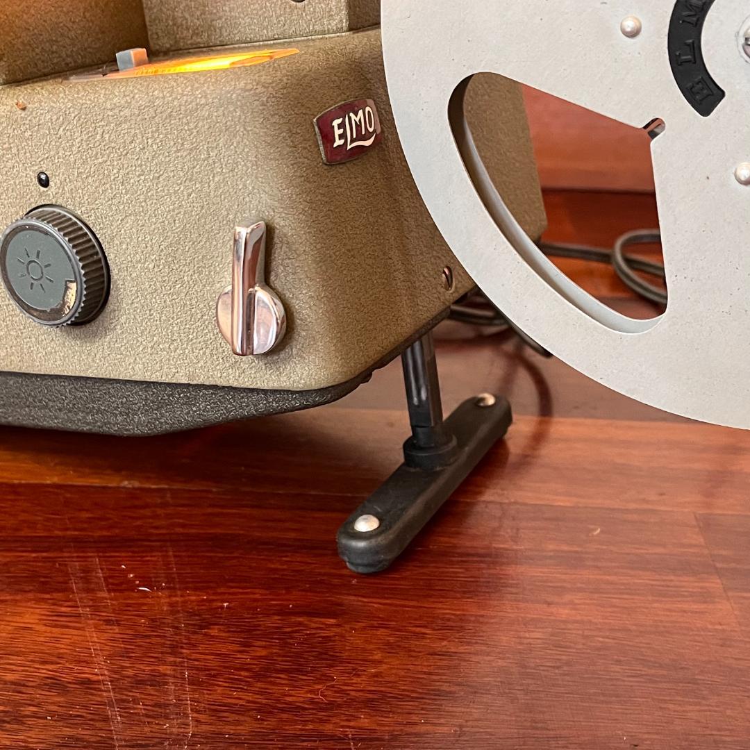 【値下げしました】エルモ ELMO F-80　8mmフィルム映写機