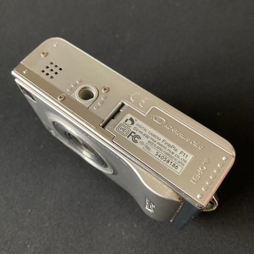 FUJIFILM finepix F11 CCDセンサー コンデジ