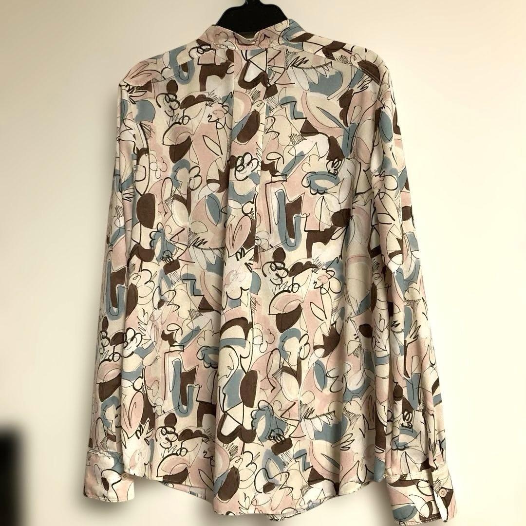 美品　tomorrowland メロウフラワープリント ボウタイブラウス