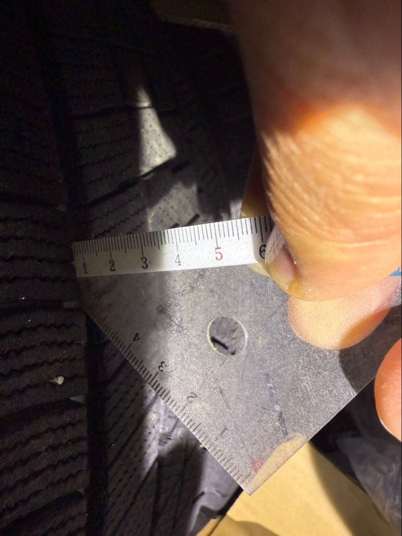 【kz-1】【1/4】トヨタ 18インチ スタッドレス・ホイール