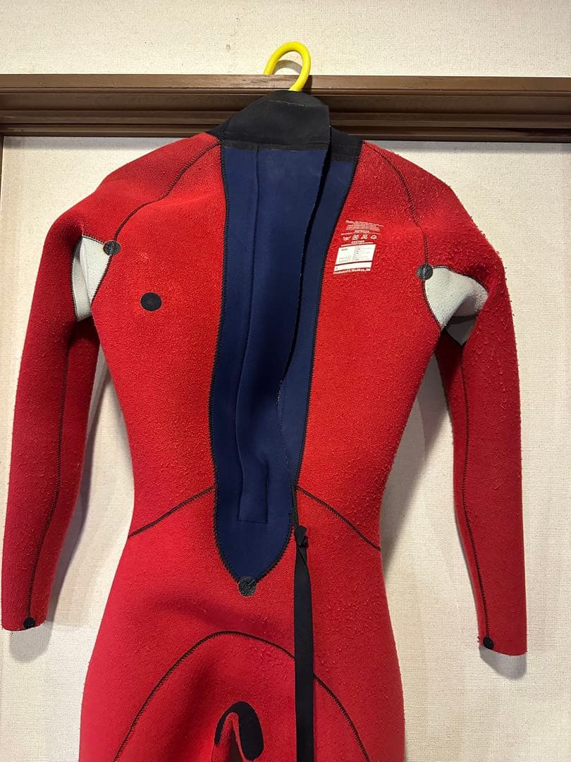 AXXEclassicレディースセミドライウェットスーツ