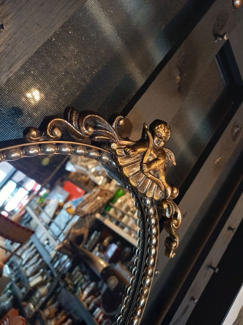 ヴィンテージ　オーバル形　真鍮製　エンジェル　トップ　パール　ビーズ　　ミラー