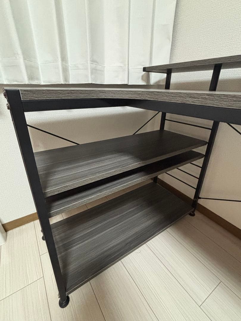 L字デスク 120cm幅 グレー　ディスプレイ棚　大容量棚付き