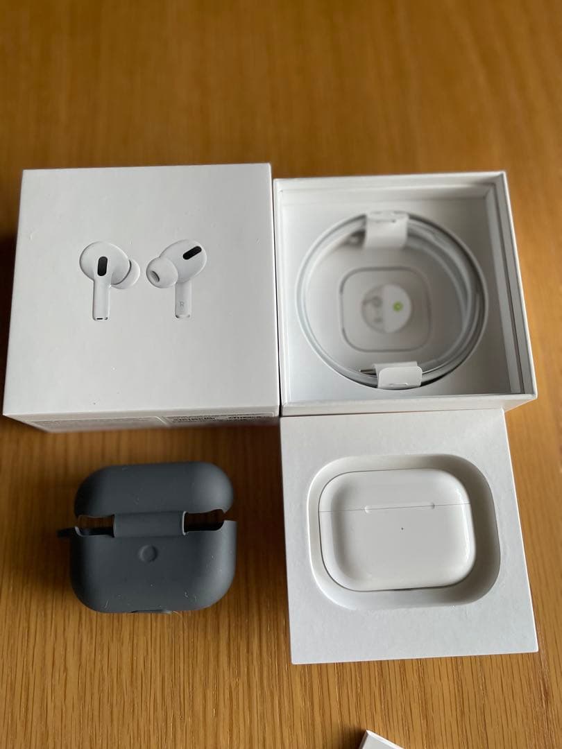 イヤホン Apple AirPods Pro Gen 1