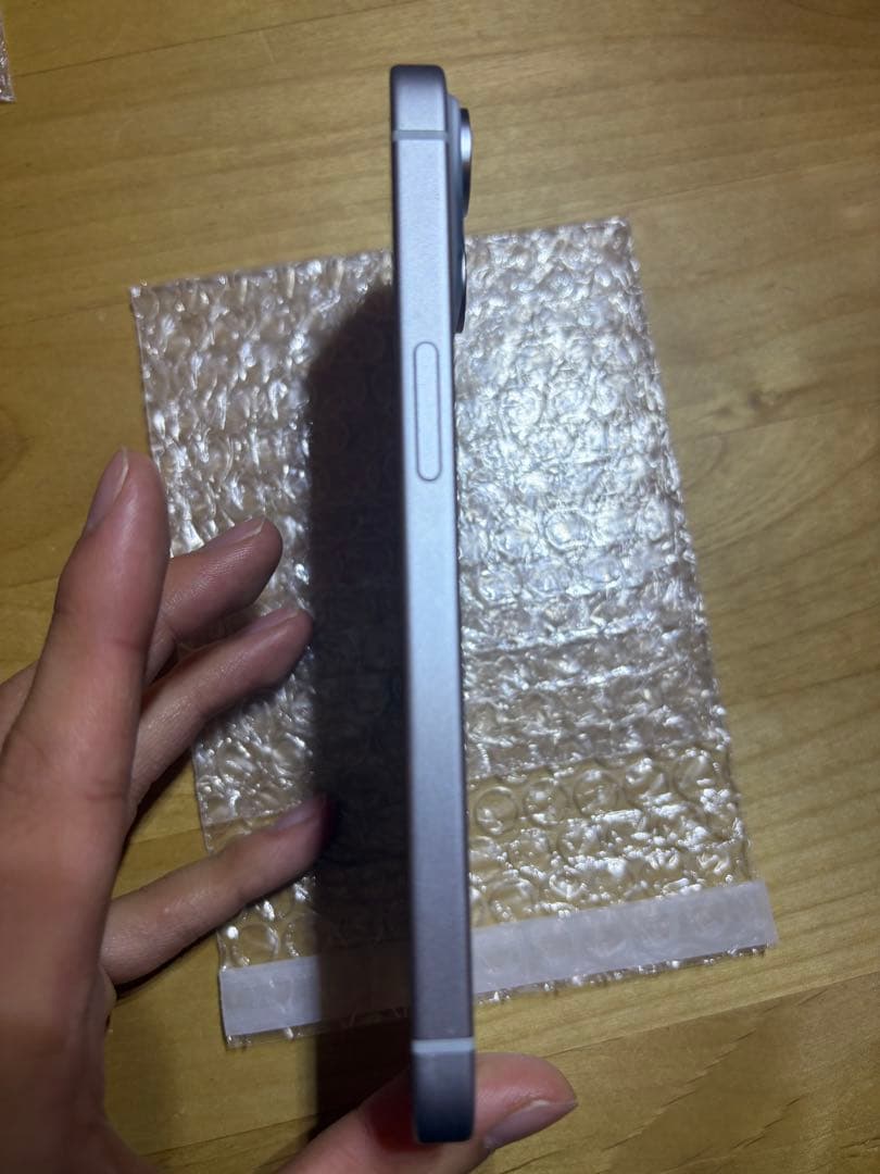 iPhone 15 無印 128GB SiMフリー 美品 期間限定値下げ中‼️