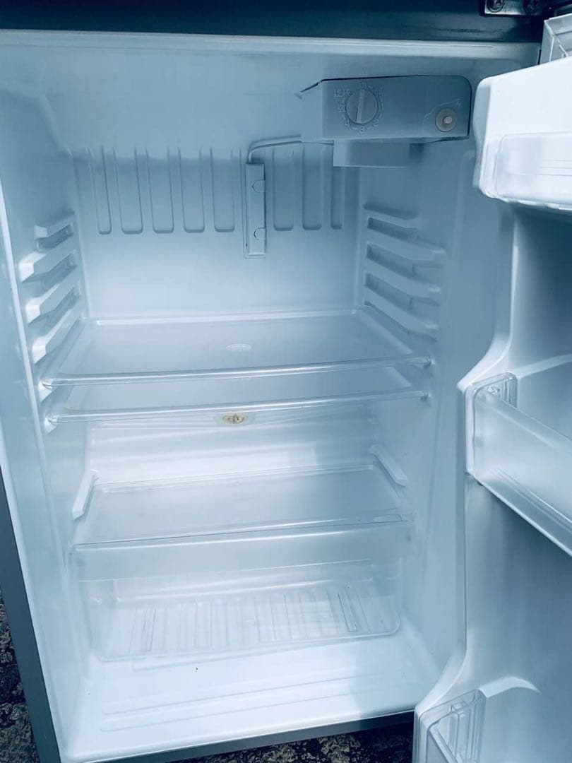 AQUA ノンフロン直冷式冷凍冷蔵庫 AQR-111D