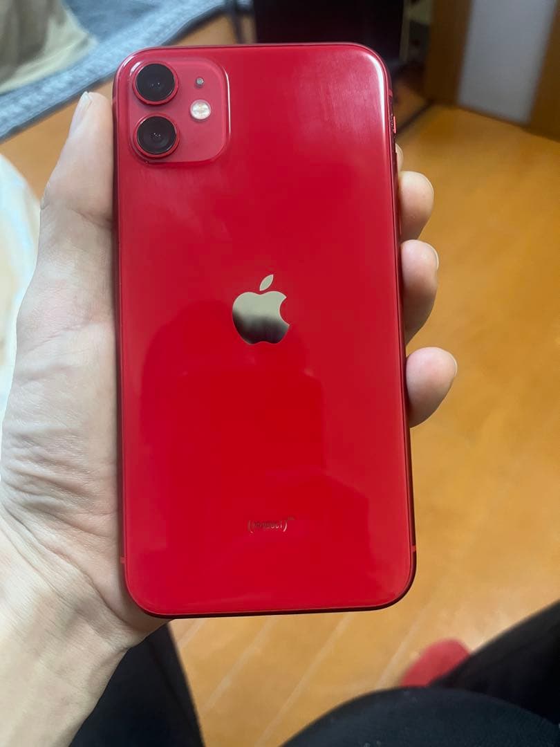 iPhone11 64GB レッド SIMフリー 美品　初期化済バッテリー84%