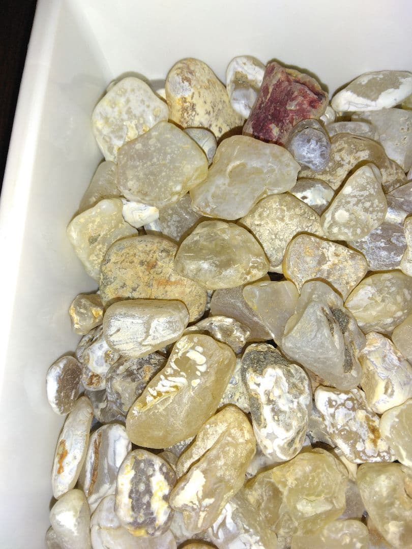 北海道産　瑪瑙　玉随　まとめ売り 6キロ大量　瑪瑙標本　鉱物標本　宝石
