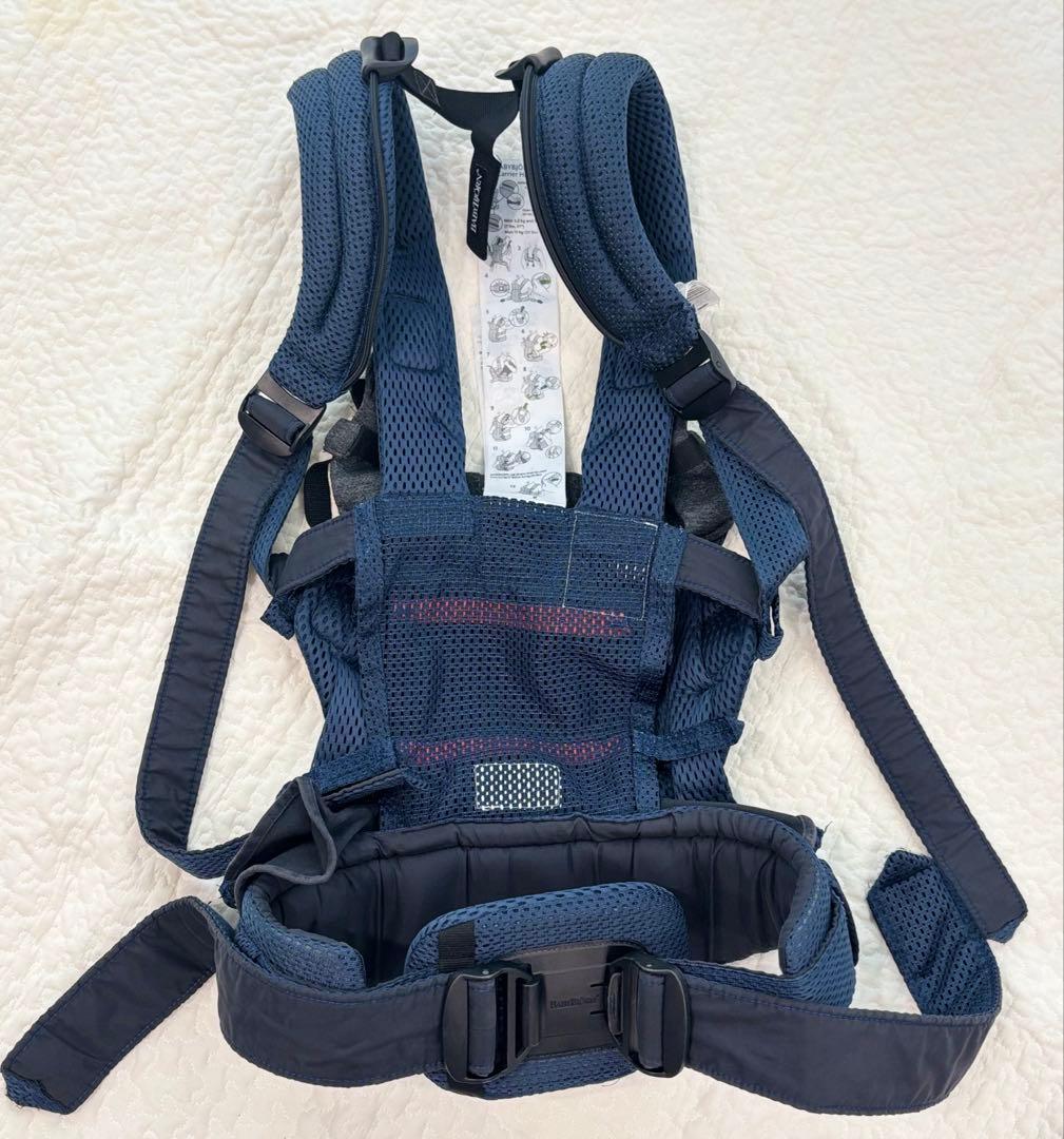 ベビービョルン　ハーモニー　ベビーキャリア　抱っこ紐　ネイビー