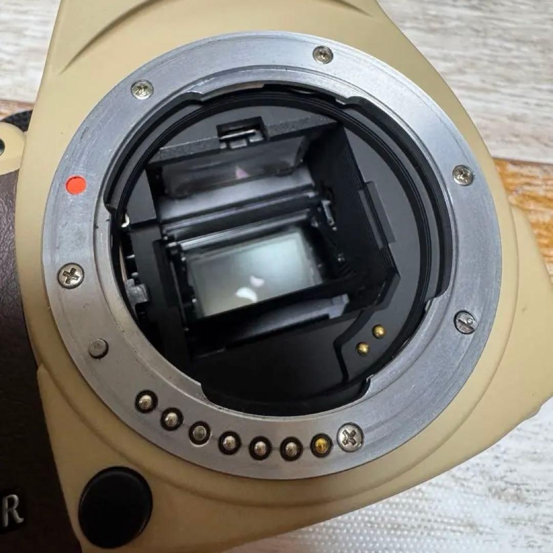 《オーダーカラー》PENTAX K-50 サンドベージュ×ブラウンラバー 本体