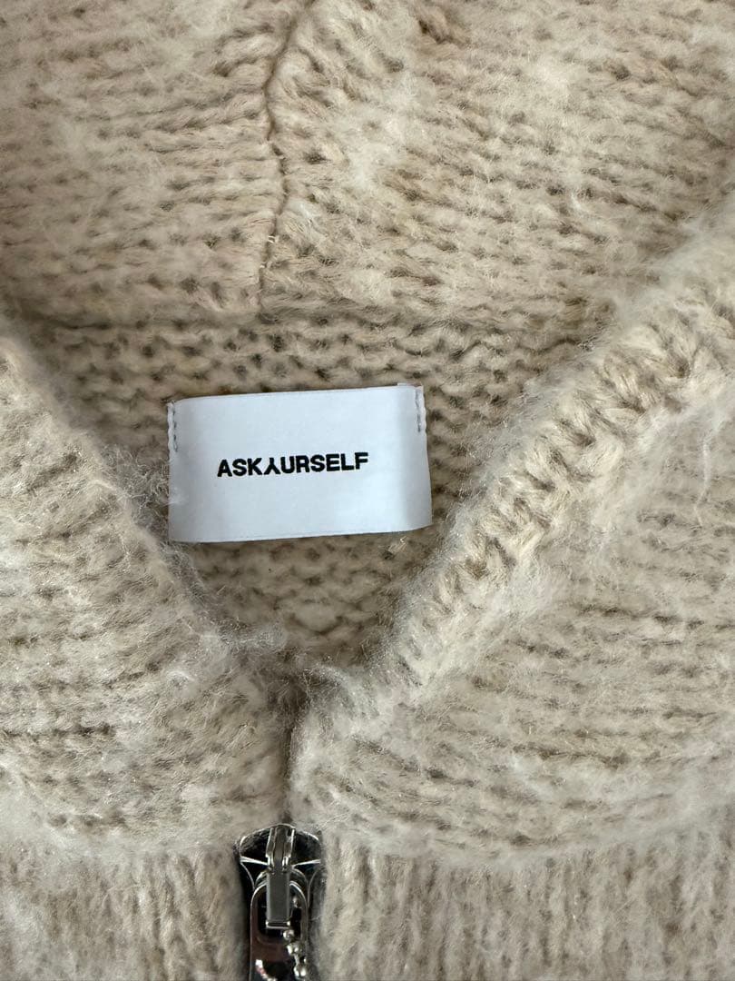 ASKYURSELF アスクユアセル