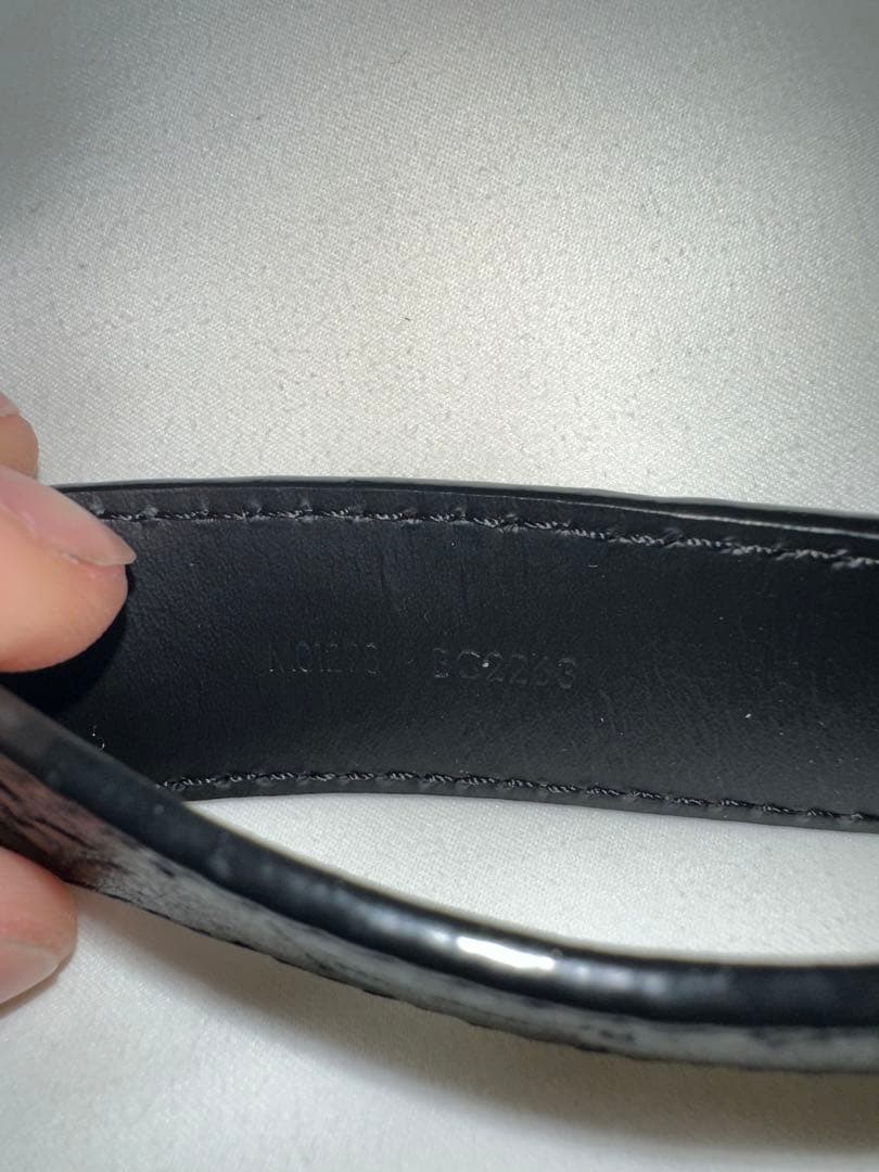 ルイ・ヴィトン ブラックレザー キーホルダー