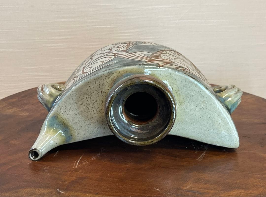 魚文抱瓶　金城次郎　人間国宝　壺屋焼　箱付き　未使用　草色