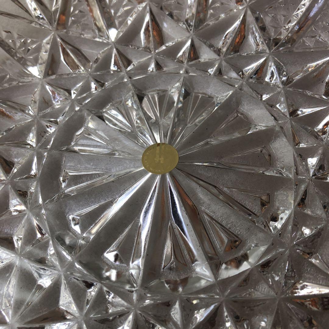 ガラスのカゴ23センチ× 24センチ　HOYA