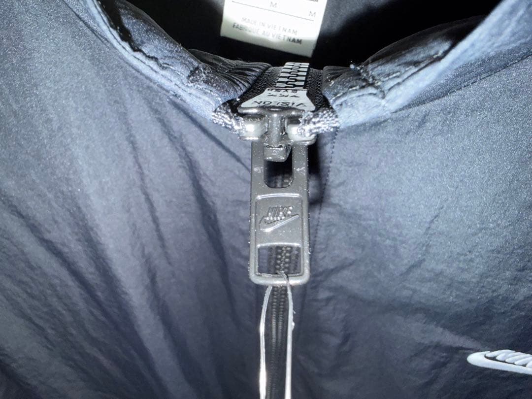 【新品未使用】NIKE ナイロンジャケット Mサイズ ブラック