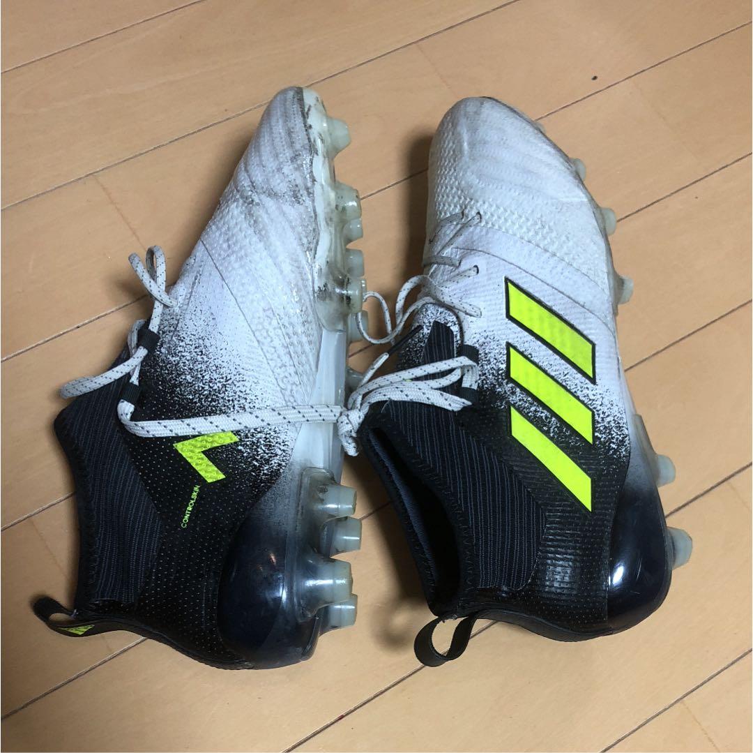 サッカースパイク エース HG 25cm