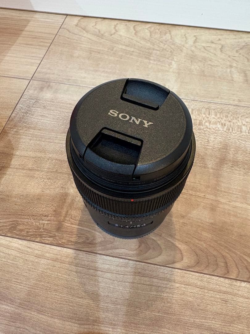 SONY E 15mm F1.4 G レンズ　箱付き