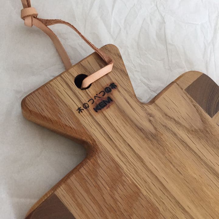 木のつべつの木  ウッドボード  プレート  まな板 未使用品　*