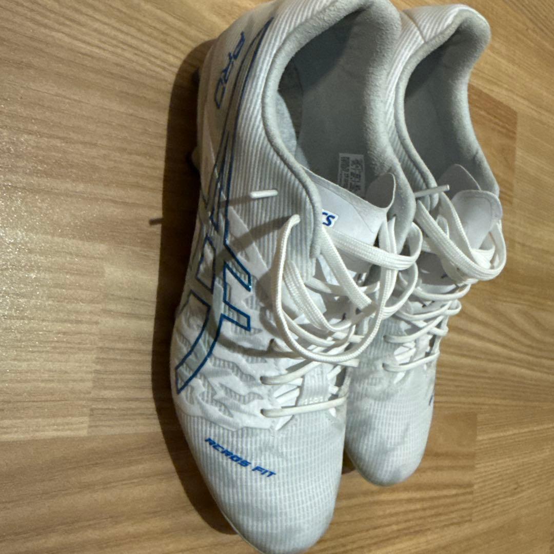 アシックスアクロスプロ3