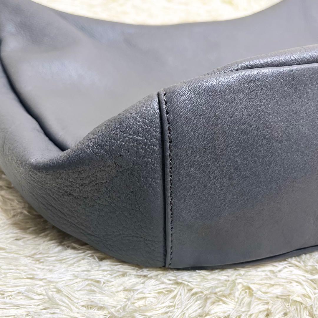 ★極美品★ラシット ソフトレザーラウンドビッグショルダーバッグ