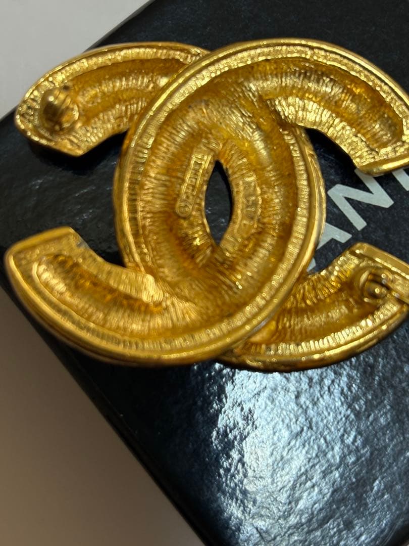 CHANEL マトラッセ　ブローチ