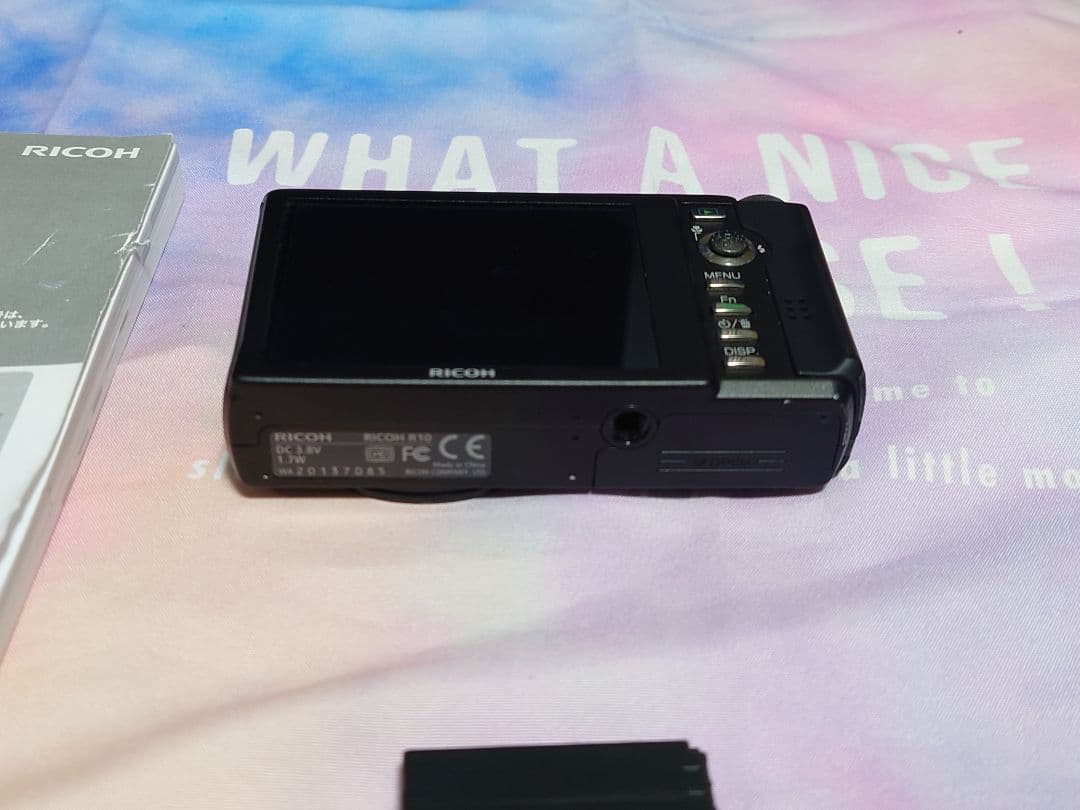 RICOH R10 コンパクトデジタルカメラ ブラック