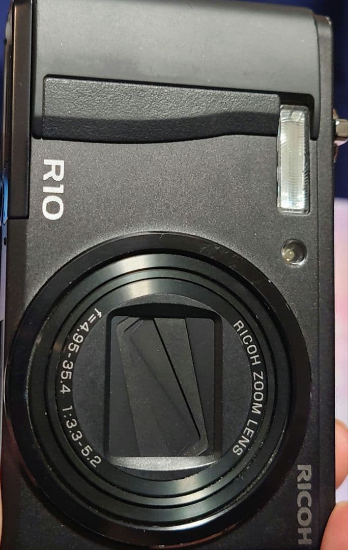 RICOH R10 コンパクトデジタルカメラ ブラック
