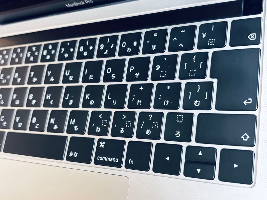 MacBook Pro 13インチ 2019 8GB/256GB A2159