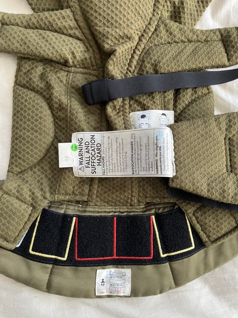 エルゴベビー　抱っこ紐　オムニブリーズ　オリーブグリーン