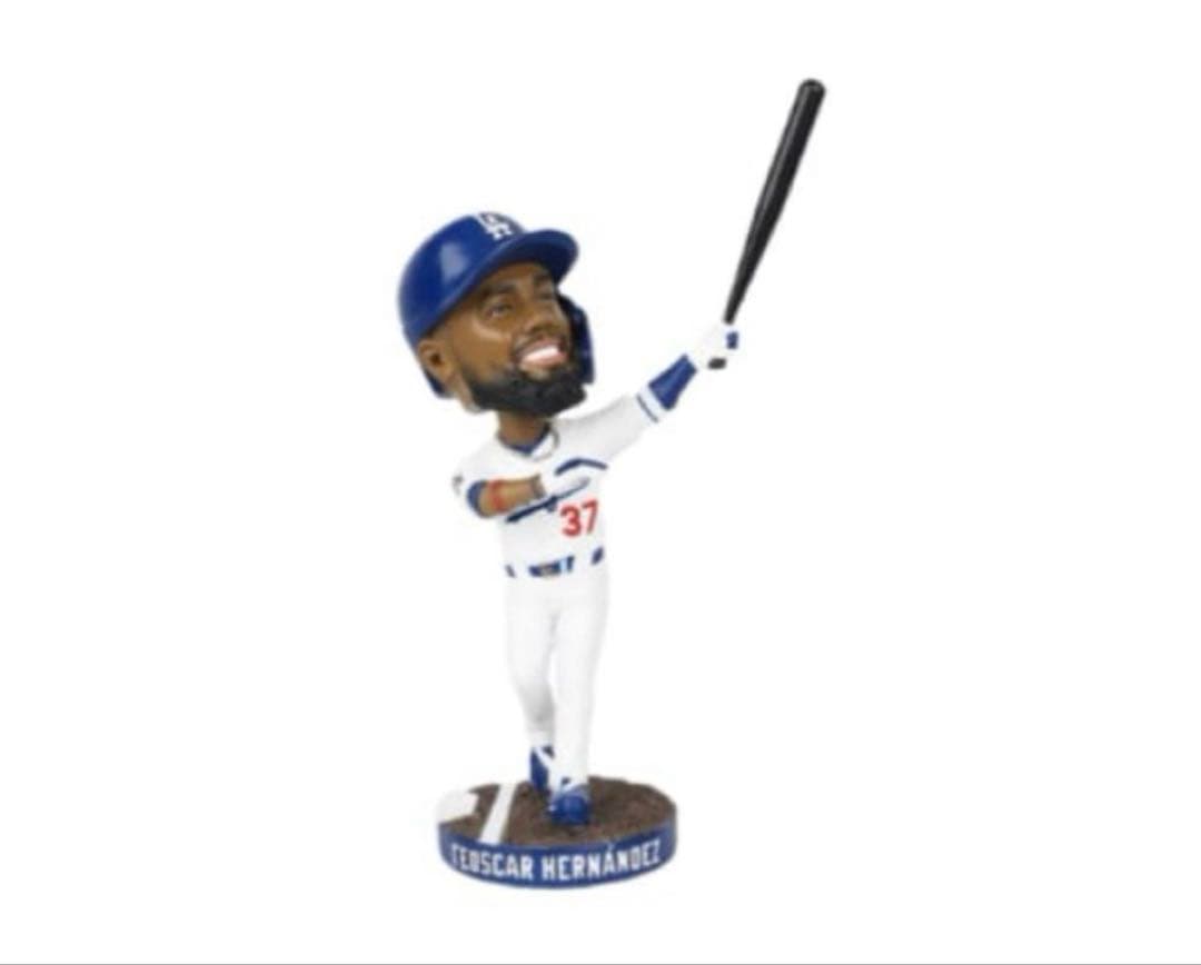 【球場限定配布】テオスカーヘルナンデス ボブルヘッド ドジャース2025/7